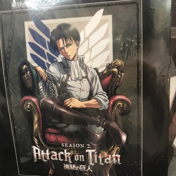 On Titan Levi Ackerman Throw Blanket 